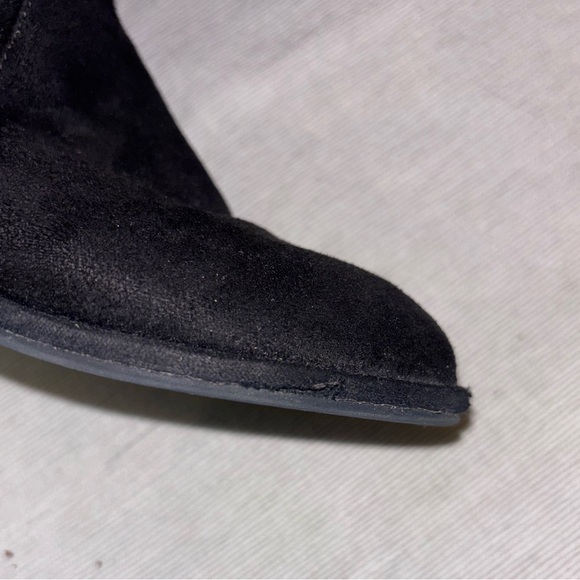 Stuart Weitzman Girls boots | Size 1 | Suede knee high boots - Picture 7 of 7